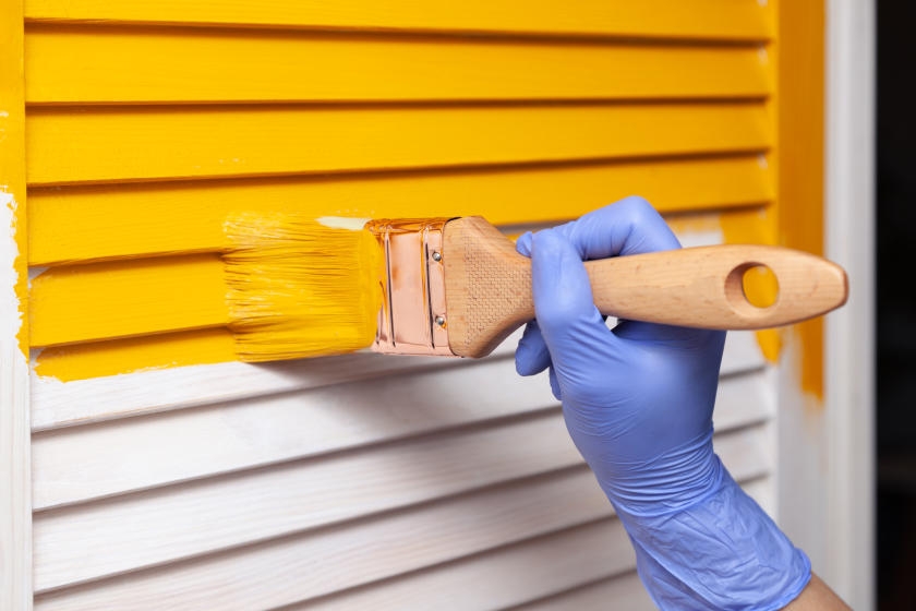 How to Paint Window Shutters