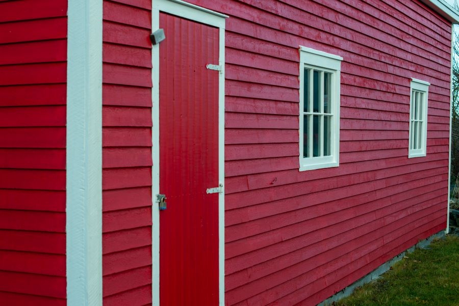 How to Paint Wood Siding