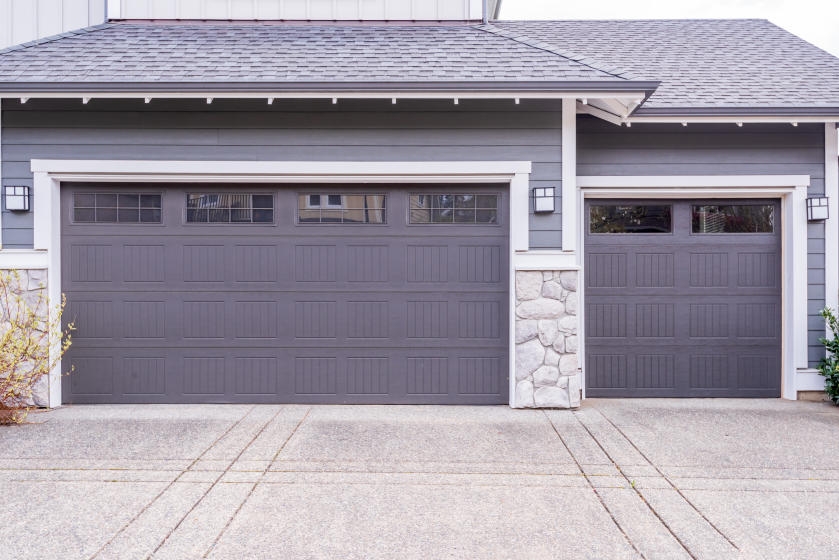 How to Paint Your Garage Door